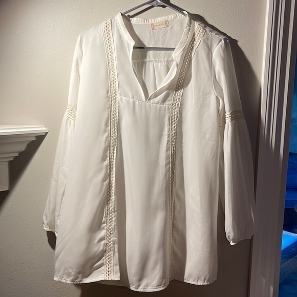 𝅺ALTAR’D State Boho, Embroidered Top - Picture 1 of 9
